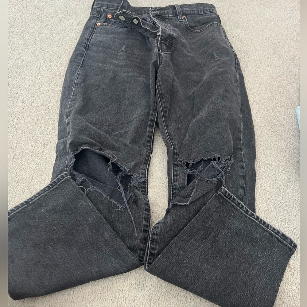 High Rise Mom Jeans – Black Distressed – Drew Fit size 6/28lucky brand